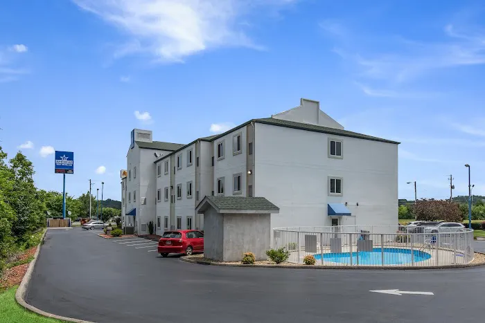 Americas Best Value Inn Knoxville East 4