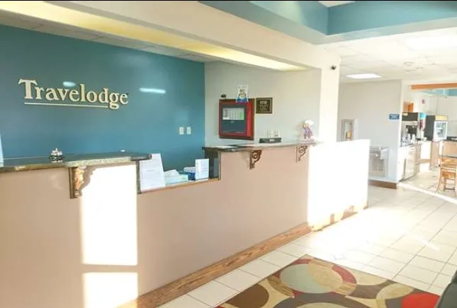 Travelodge by Wyndham Knoxville East 4