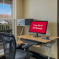 Red Roof Inn & Suites Knoxville East