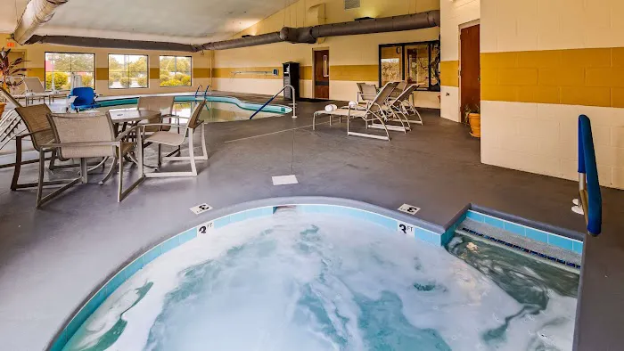 Best Western Plus Strawberry Inn & Suites 4