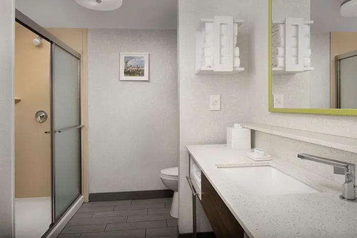Hampton Inn Knoxville-East 4