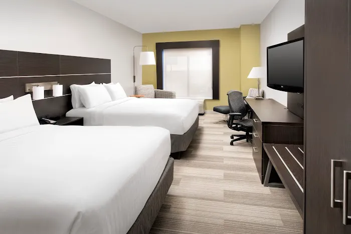 Holiday Inn Express Knoxville-Strawberry Plains by IHG 4