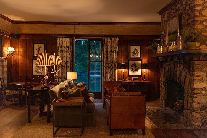 The Greystone Inn 4