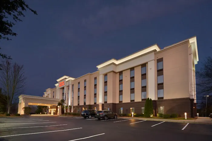 Hampton Inn & Suites Clinton - I-26 4