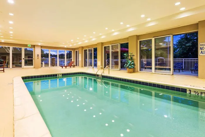 Hampton Inn & Suites Clinton - I-26 4