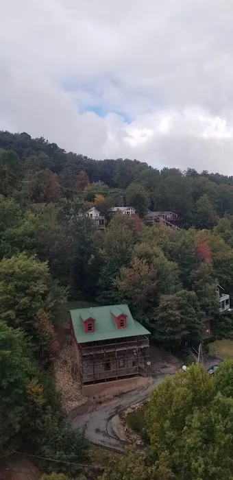 Southern Oak at Chalet Village 4