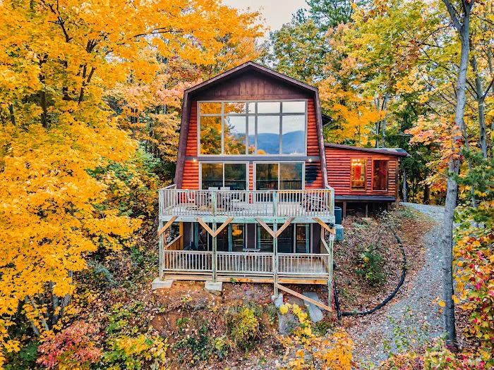 Homegrown Hideaways: Big Bear Cabin 4