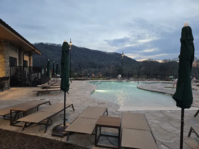 Mill Springs Lodge 4