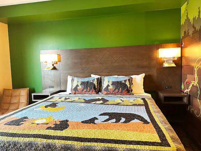Country Cascades Waterpark Resort 4
