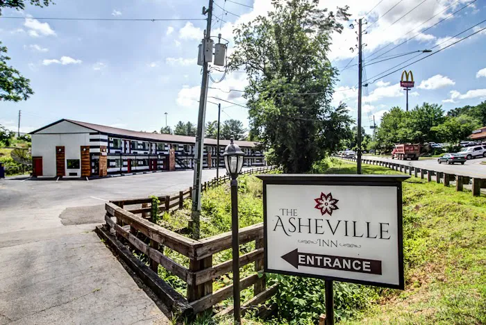 The Asheville Inn 4