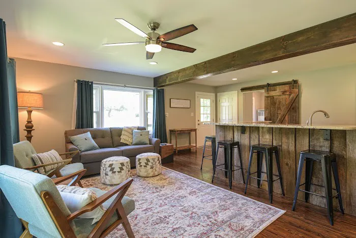 Cottage 646 4