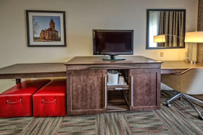 Hampton Inn Newberry-Opera House 4