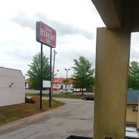 Newberry Economy Inn ico