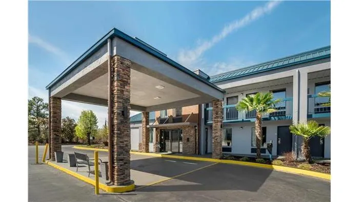 Quality Inn Simpsonville-Greenville 4