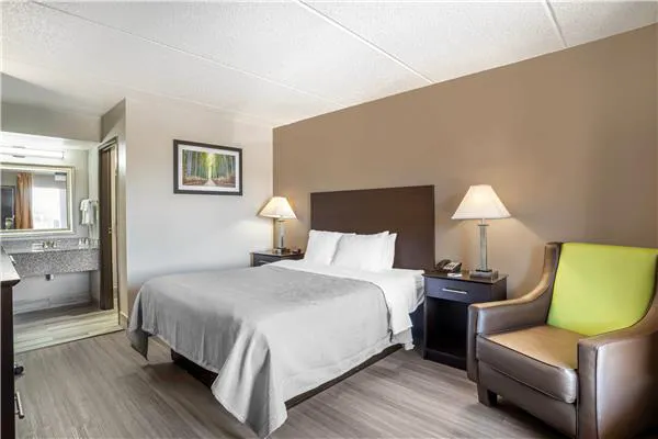 Quality Inn Simpsonville-Greenville 4