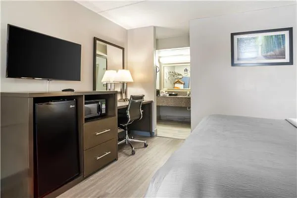 Quality Inn Simpsonville-Greenville 4