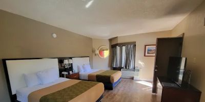 Chalet Inn