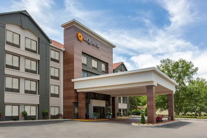 La Quinta Inn & Suites by Wyndham Pigeon Forge-Dollywood 4