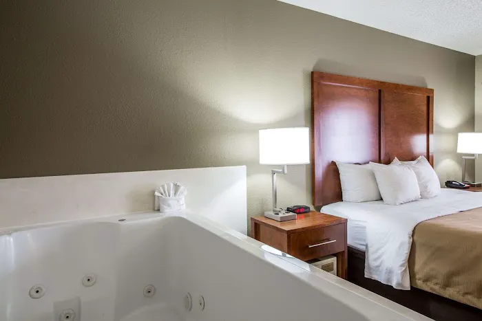 Comfort Inn & Suites at Dollywood Lane 4