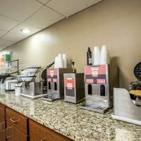 Comfort Inn & Suites at Dollywood Lane ico