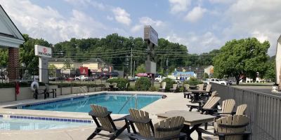 Travelodge by Wyndham Pigeon Forge Dollywood Lane