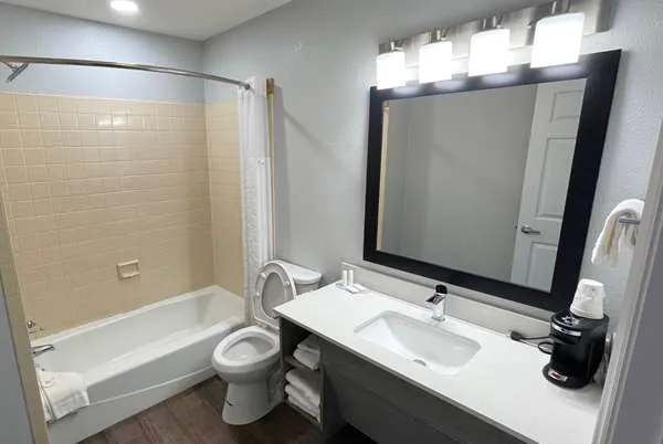 Travelodge by Wyndham Pigeon Forge Dollywood Lane 4
