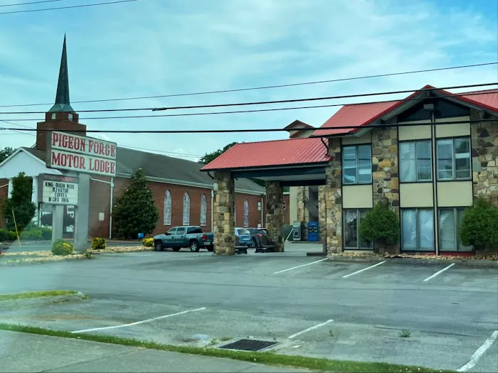 Pigeon Forge Motor Lodge 4