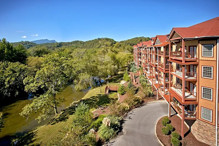 Appleview River Resort 4