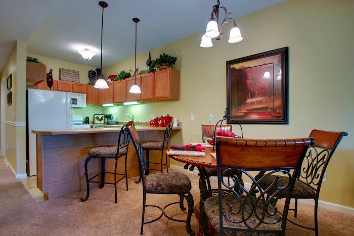 Appleview River Resort 4