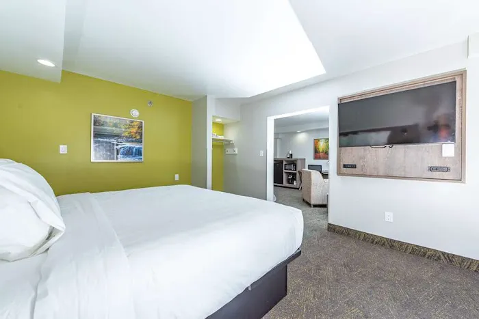 Best Western Plus Apple Valley Lodge Pigeon Forge 4