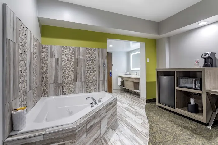 Best Western Plus Apple Valley Lodge Pigeon Forge 4
