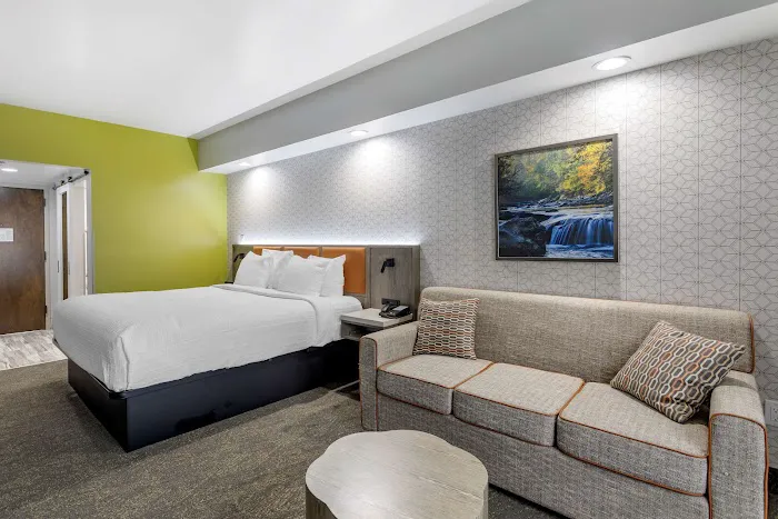 Best Western Plus Apple Valley Lodge Pigeon Forge 4