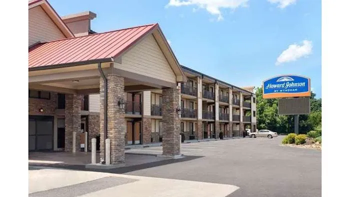 Pigeon River Inn 4