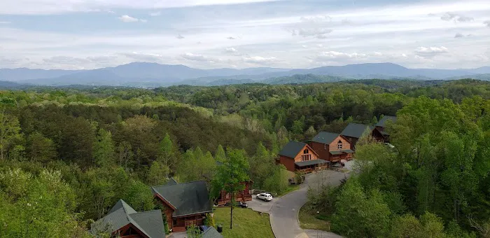 Serenity Mountain Pool Lodge 4