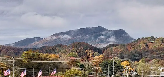 Days Inn by Wyndham Apple Valley Pigeon Forge/Sevierville 4