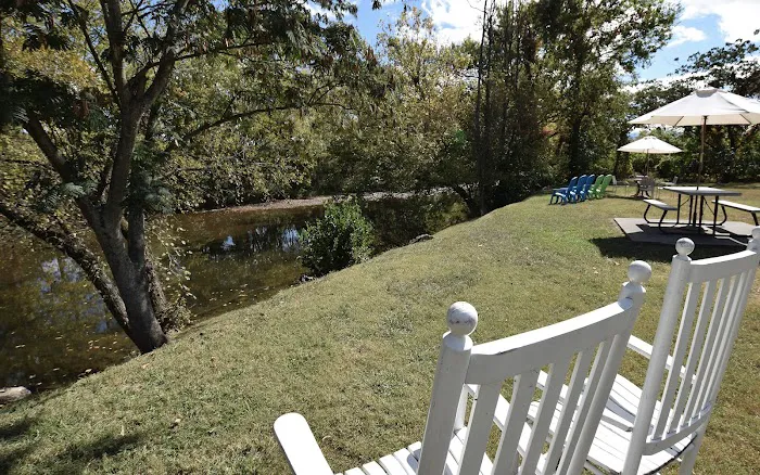 Arbors at Island Landing Hotel & Suites Pigeon Forge 4