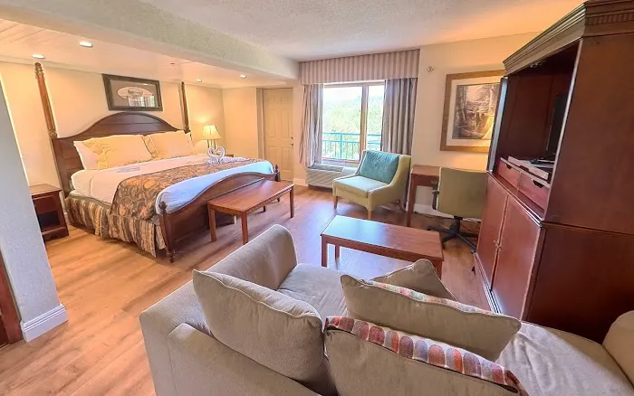 Arbors at Island Landing Hotel & Suites Pigeon Forge 4