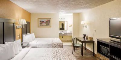 Americana Inn a Travelodge by Wyndham