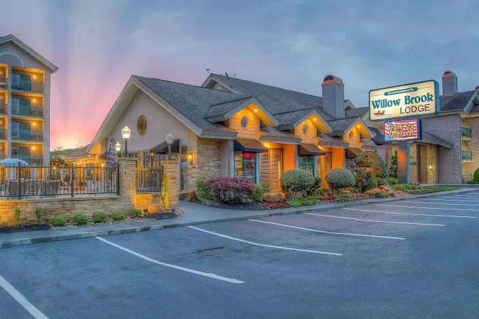 Willow Brook Lodge 4