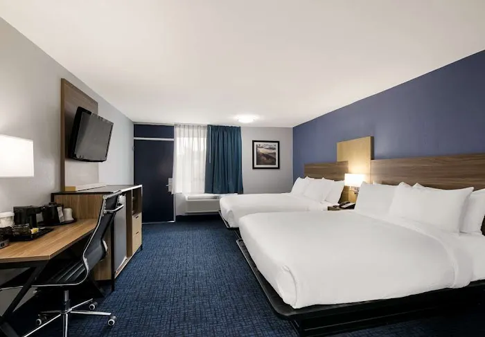 SureStay Plus by Best Western Pigeon Forge 4