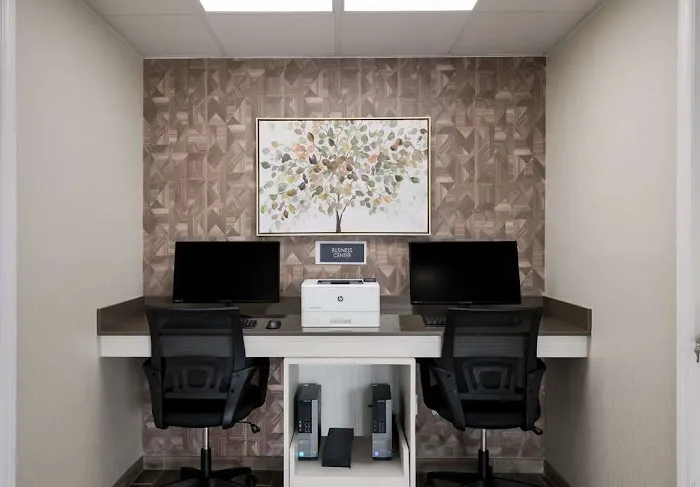 SureStay Plus by Best Western Pigeon Forge 4