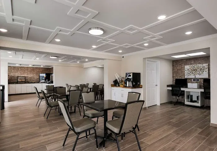 SureStay Plus by Best Western Pigeon Forge 4
