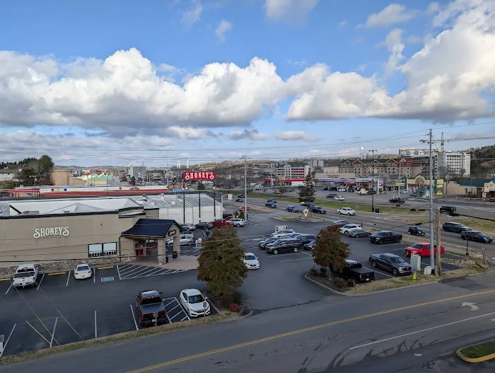 Clarion Inn & Suites 4
