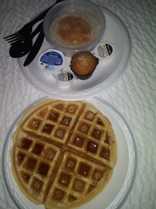 Clarion Inn & Suites 4