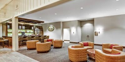 Black Fox Lodge Pigeon Forge, Tapestry Collection by Hilton