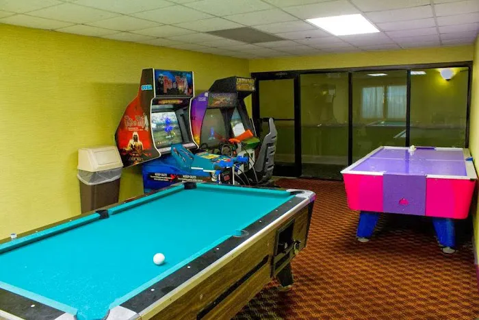 Park Grove Inn 4