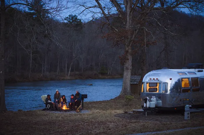Asheville River Cabins 4