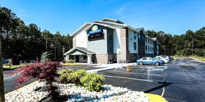 Super 8 by Wyndham Villa Rica