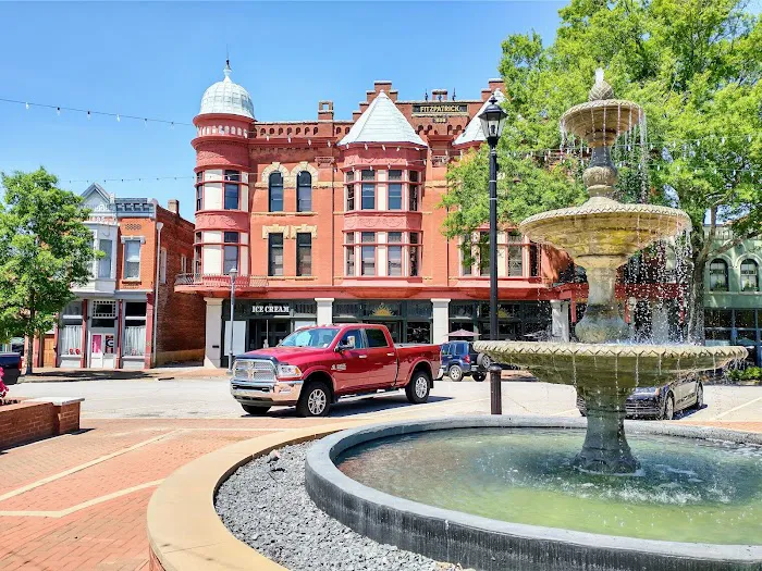 The Fitzpatrick Hotel 4