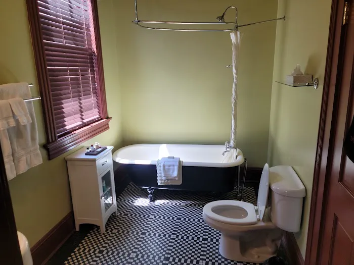 The Fitzpatrick Hotel 4
